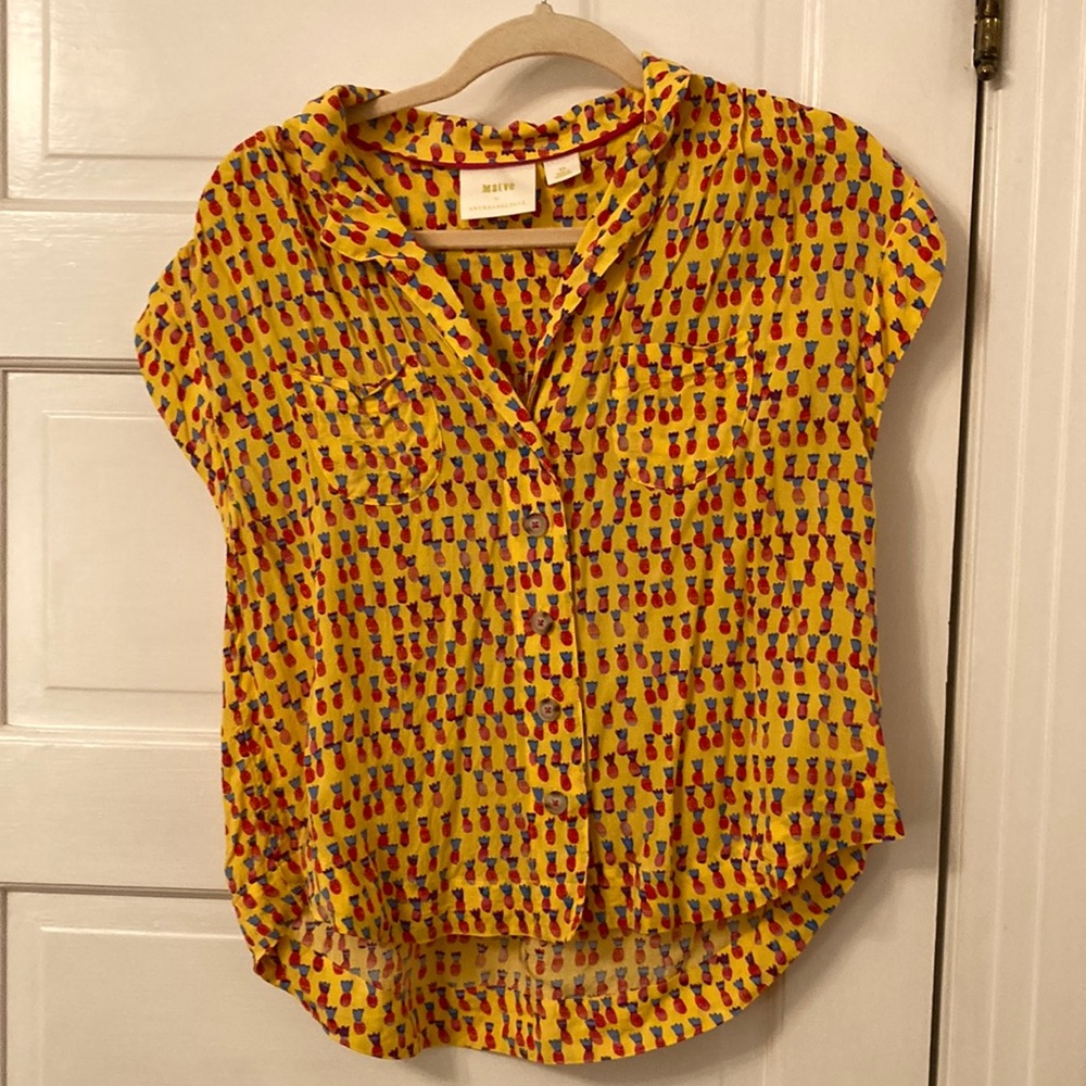 Maeve by Anthropologie pineapple blouse